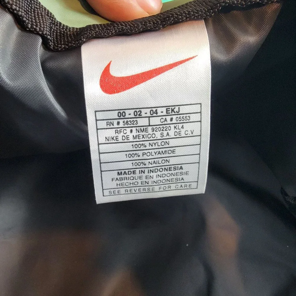 Vintage Nike Unisex Adults Green Black Duffel Bag Gym Work Casual Travel